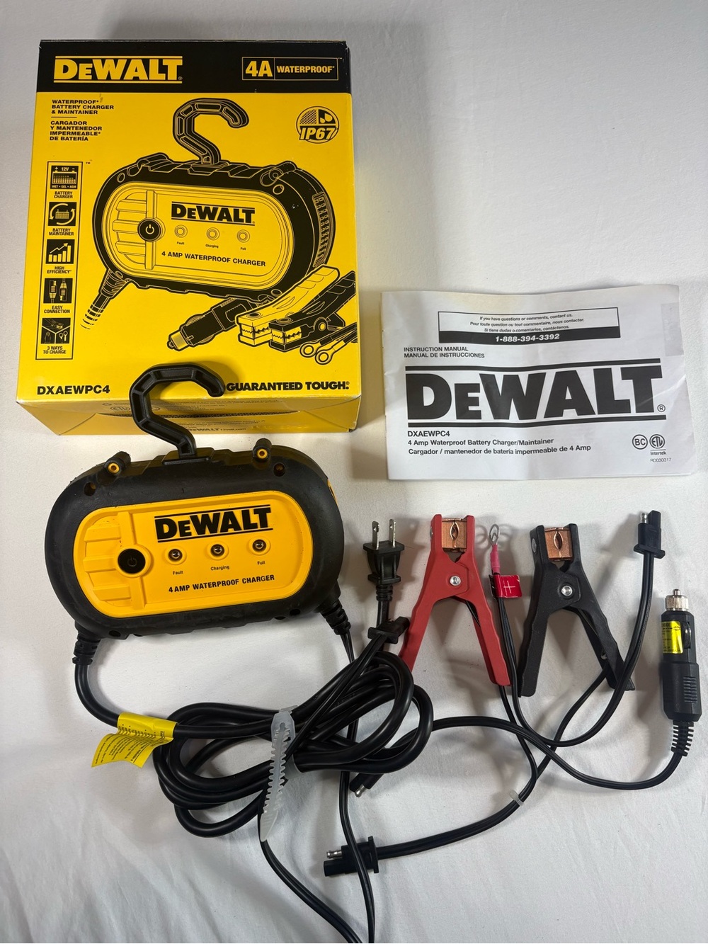 DEWALT DXAEWPC4 Fully Automatic 4 Amp 12V Waterproof Battery Charger/Maintainer